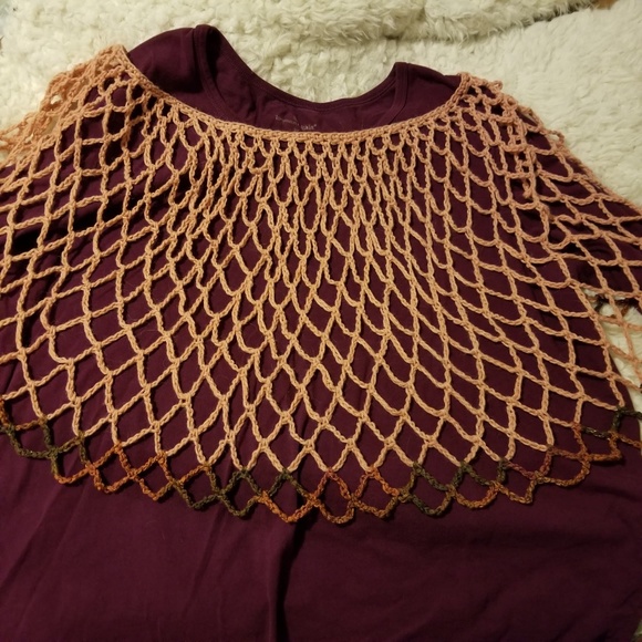 Peachy Fall Poncho - Picture 3 of 3